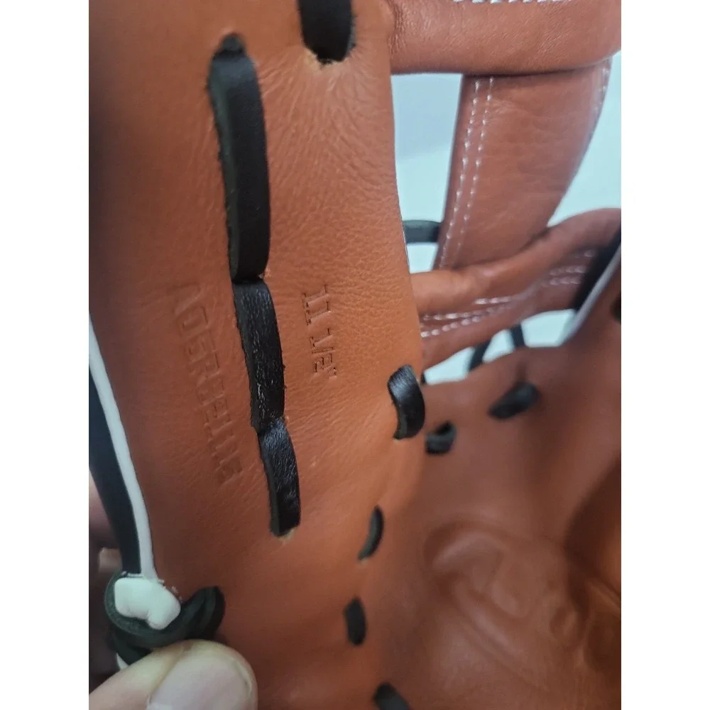 Wilson A500 11.5